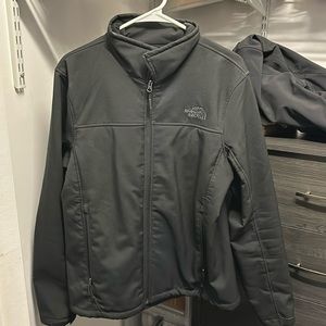 Slightly used North Face Jacket. Men’s Medium.